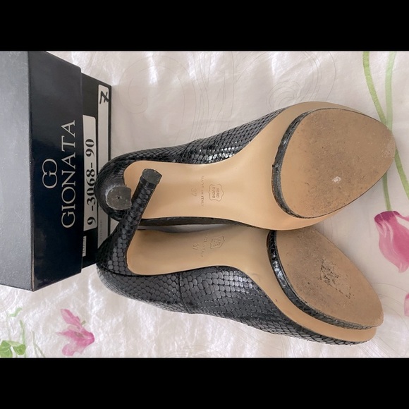 Gionata black peep toe pumps heels  7 - Picture 3 of 3